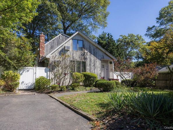 3 Beacon Drive, Sound Beach NY 11789