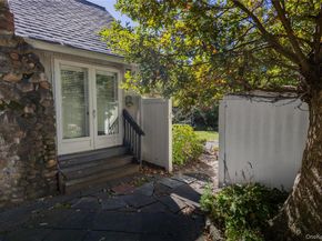 3 Beacon Drive, Sound Beach NY 11789