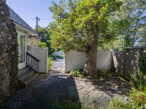 3 Beacon Drive, Sound Beach NY 11789