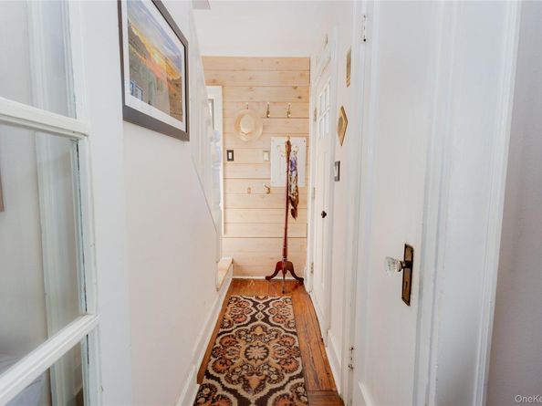 3 Beacon Drive, Sound Beach NY 11789