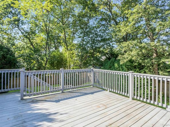 262 New Hampshire Avenue, Massapequa NY 11758