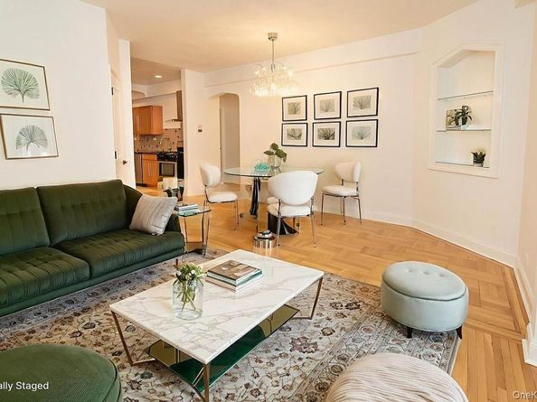 41-09 41st Street 1D, Sunnyside NY 11104