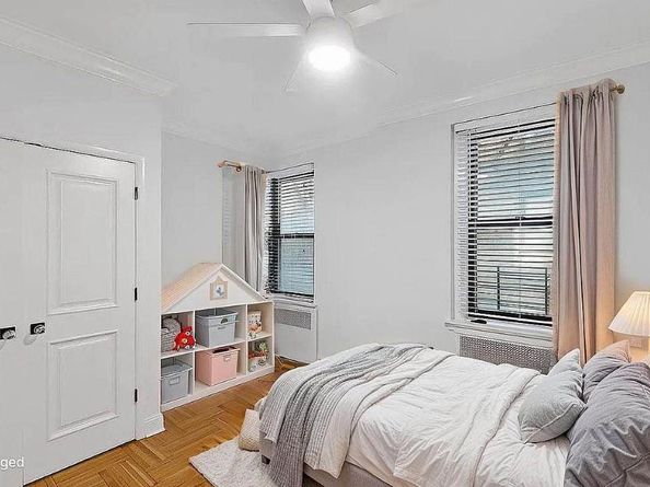 41-09 41st Street 1D, Sunnyside NY 11104