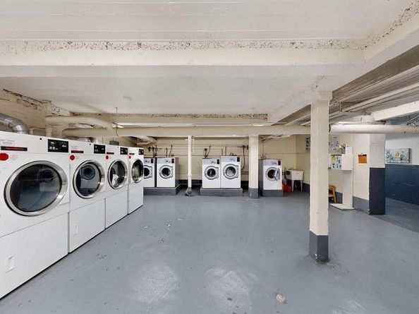 41-09 41st Street 1D, Sunnyside NY 11104