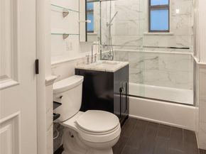 41-09 41st Street 1D, Sunnyside NY 11104