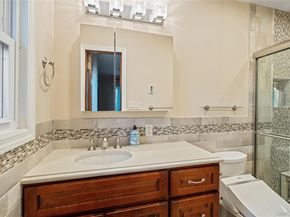 7 Chelsea Drive, Syosset NY 11791