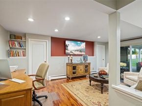 7 Chelsea Drive, Syosset NY 11791