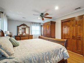 7 Chelsea Drive, Syosset NY 11791