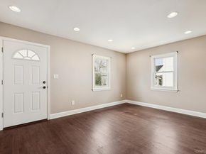 105 Devon Road, Albertson NY 11507
