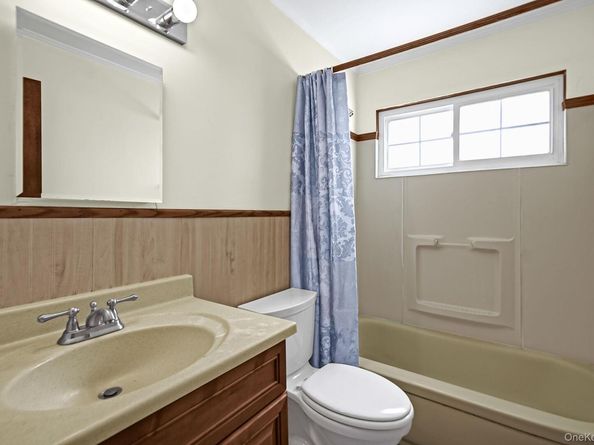 167 Wittberg Street, Brentwood NY 11717