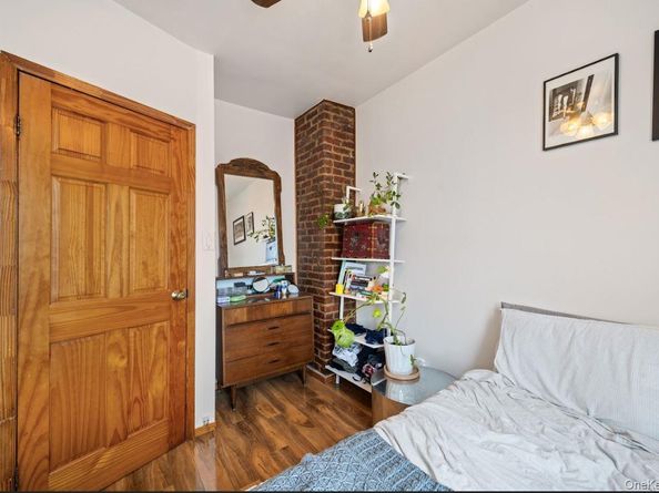 6185 Grove Street, Ridgewood NY 11385