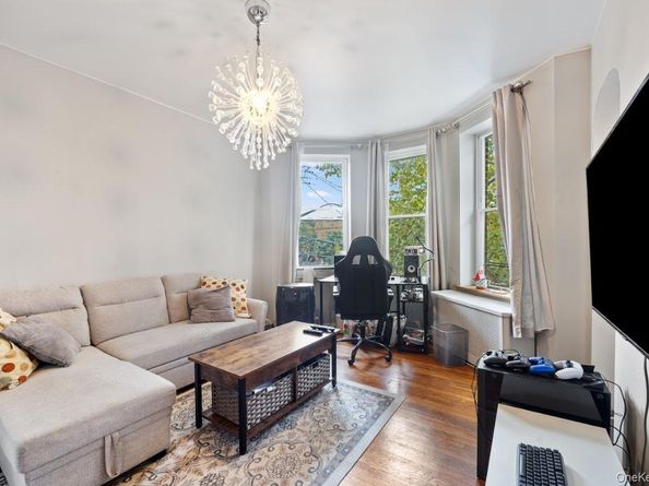 6185 Grove Street, Ridgewood NY 11385