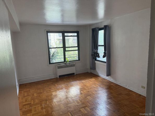 98-40 64th Avenue 3A, Rego Park NY 11374