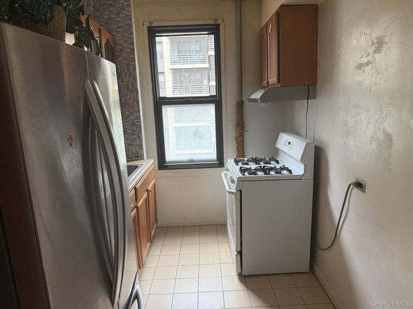 98-40 64th Avenue 3A, Rego Park NY 11374