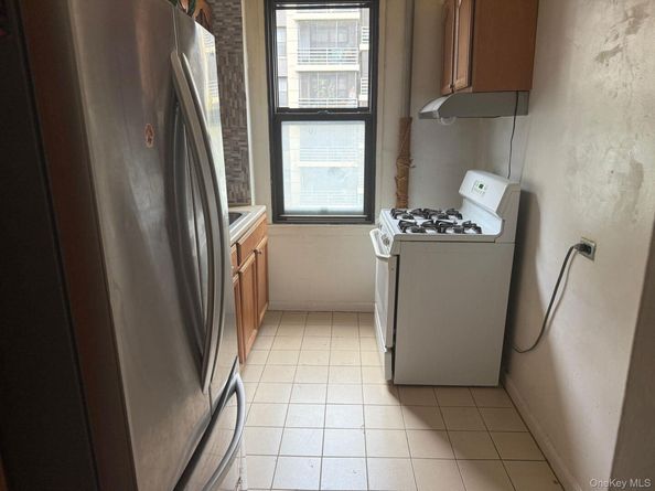 98-40 64th Avenue 3A, Rego Park NY 11374