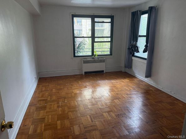98-40 64th Avenue 3A, Rego Park NY 11374