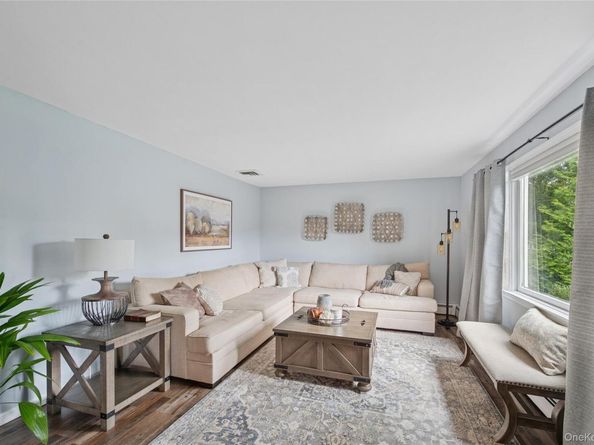 75 E Moriches Boulevard, Eastport NY 11941