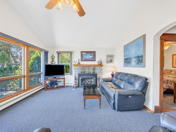 120 Soundview Drive, Rocky Point NY 11778