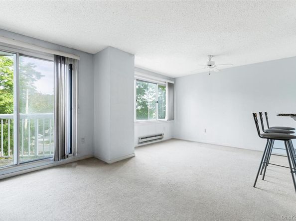 10 Stewart Place 2AW, White Plains NY 10603