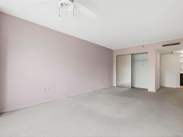 10 Stewart Place 2AW, White Plains NY 10603
