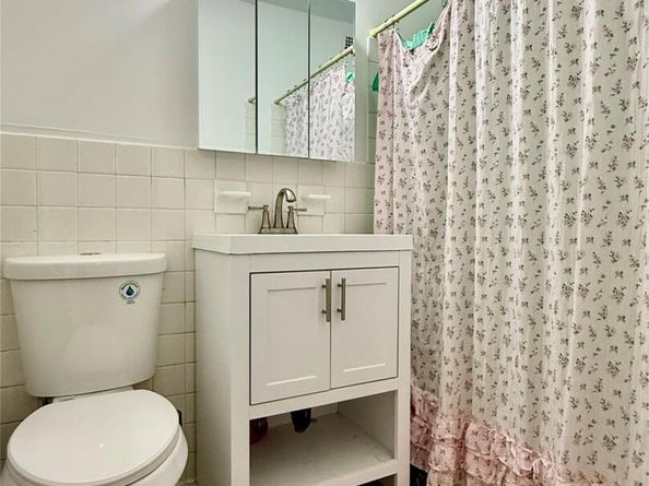 3960 54th Street 1A, Woodside NY 11377