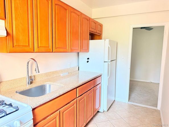 790 Bronx River Road A37, Bronxville NY 10708