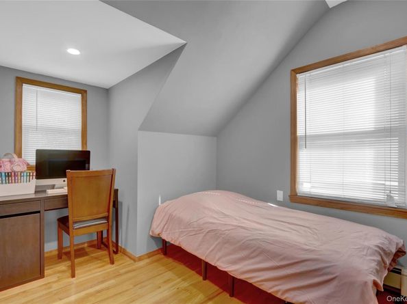 85-16 250th Street, Bellerose NY 11426
