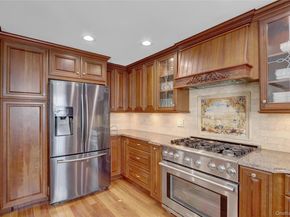 85-16 250th Street, Bellerose NY 11426