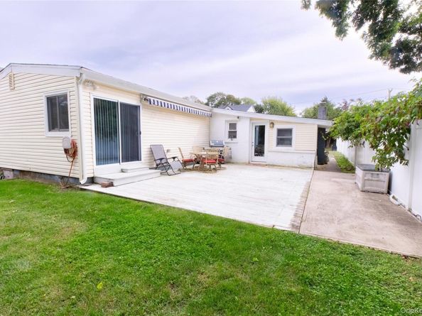 49 Campbell Street, Patchogue NY 11772