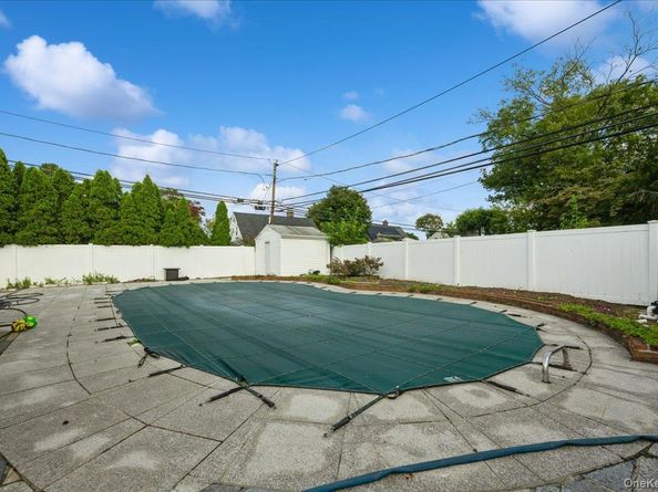 45 Universe Drive, Levittown NY 11756