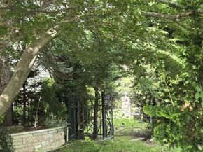 542 Hemlock Drive, Cedarhurst NY 11516