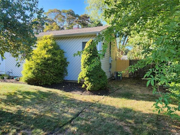 109 Merrill Street, Brentwood NY 11717