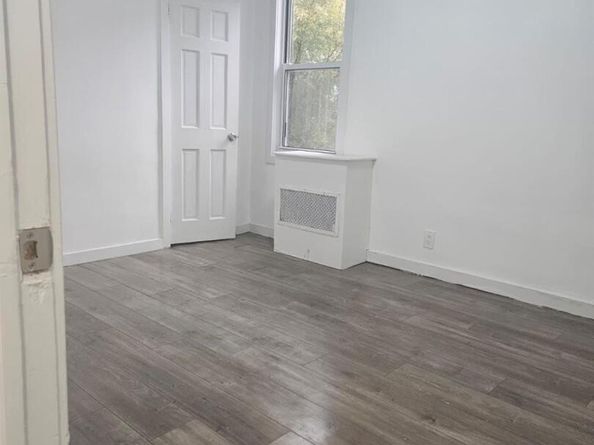 10519 34th Avenue, Corona NY 11368