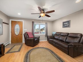 33 W 11th Road, Broad Channel NY 11693