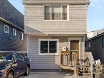 33 W 11th Road