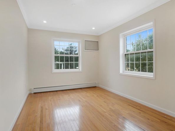 164-20 85th Avenue, Jamaica NY 11432