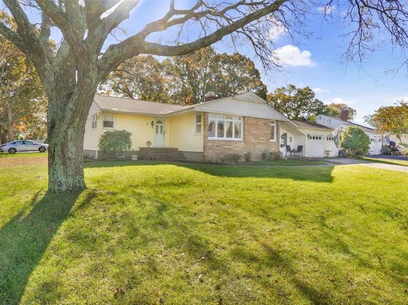 11 Norman Drive, Centereach NY 11720