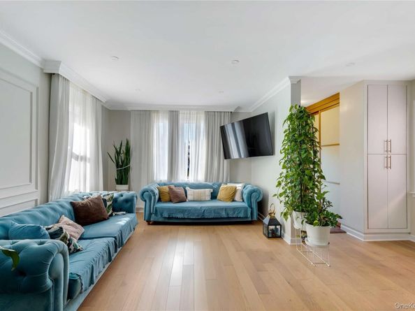 289 Exeter Street, Brooklyn NY 11235