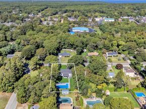 35 Suffolk Road, Hampton Bays NY 11946