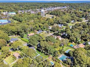35 Suffolk Road, Hampton Bays NY 11946