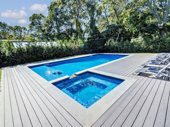 35 Suffolk Road, Hampton Bays NY 11946