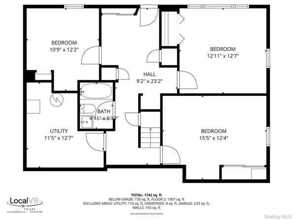 35 Suffolk Road, Hampton Bays NY 11946