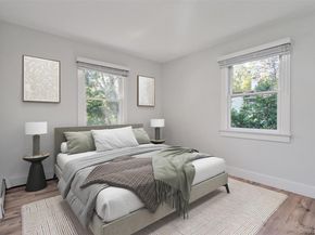 35 Suffolk Road, Hampton Bays NY 11946