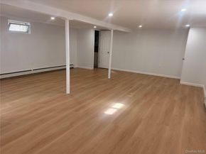 56 Heisser Lane, Farmingdale NY 11735