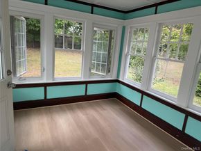 56 Heisser Lane, Farmingdale NY 11735