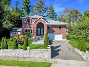 300 Ellen Place, Jericho NY 11753