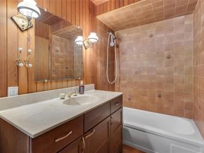 6 Roxbury Drive, Commack NY 11725