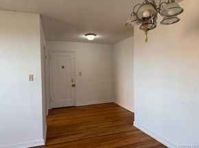 52-21 65th Place 6P, Maspeth NY 11378
