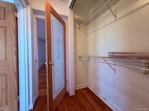 52-21 65th Place 6P, Maspeth NY 11378