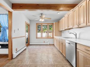 3 Surrey Lane, Bethpage NY 11714
